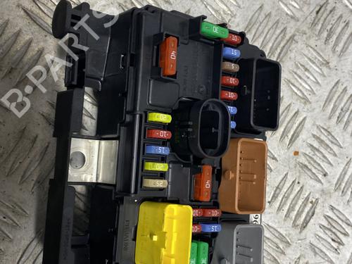 Used Fuse box Fuse box CITROËN DS3 (SA_) 1.4 HDi 70 (SA8HP4) (68 hp) 31791807 31791807