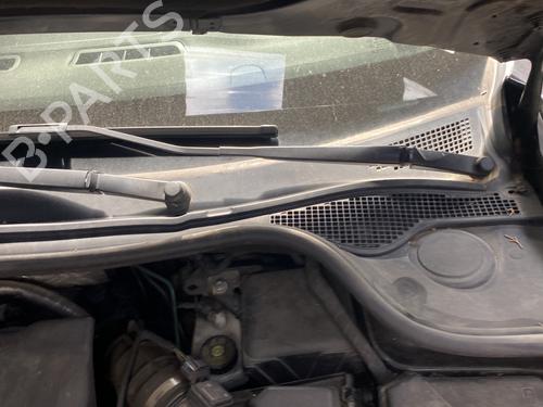 scuttle-panel-renault-laguna-iii-bt01-2007-2008-2009-2010-2011-2012-2013-2014-2015-27185791 main image