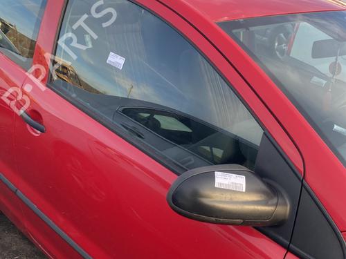 Dør højre fortil VW FOX Hatchback (5Z1, 5Z3, 5Z4) 1.4 TDI (70 hp) 31643140