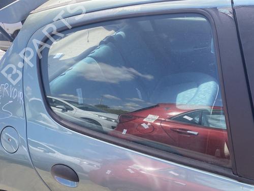 Dør rude højre bagtil PEUGEOT 206 Hatchback (2A/C) 1.9 D (69 hp) 26933834