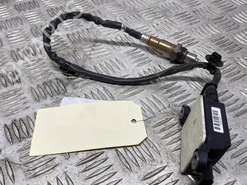 andre-renault-megane-iv-hatchback-b9amn_-2015-30573714 main image