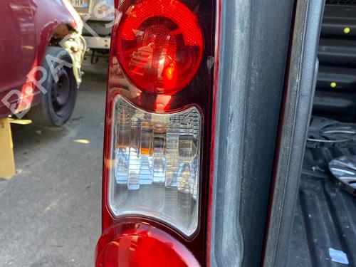 Used Left taillight Left taillight 39388981 39388981