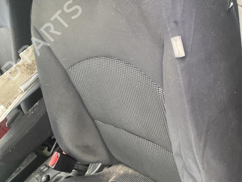 Left front seat MITSUBISHI GRANDIS (NA_W) 2.0 DI-D (NA8W) | BP30646643C15 - Image 2