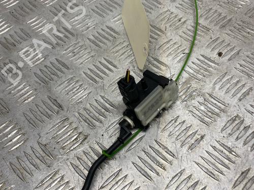 BP37749500E18 main image