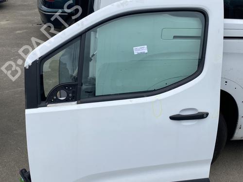 Used Left front door PEUGEOT RIFTER 1.2 PureTech 110 (110 hp) 25738504