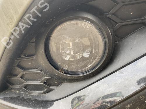 Used Right front fog light Right front fog light 32295134 32295134