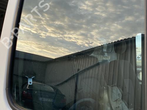 Used Front right door window RENAULT MASTER II Van (FD) 2.5 dCi (FD02) (101 hp) 23783965
