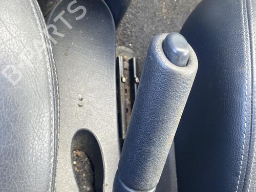 Used Hand brake Hand brake RENAULT MEGANE I Cabriolet (EA0/1_) 1.6 16V (EA04, EA0B, EA11, EA1J) (107 hp) 33967508 33967508