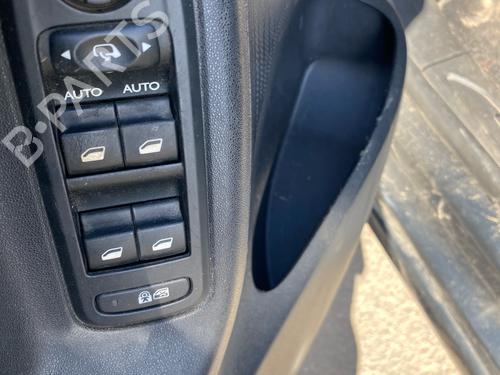 Left front window switch CITROËN C3 II (SC_) 1.6 HDi | BP36095202I27 - Image 3