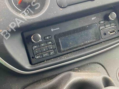 radio-renault-kangoo-express-fw01_-2008-36427739 main image