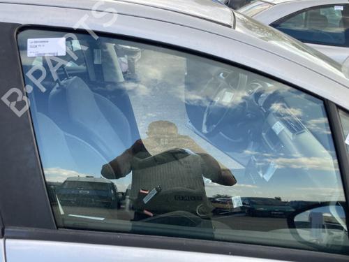 Dør rude højre foran CITROËN C3 II (SC_) 1.0 VTi 68 (68 hp) 22126196