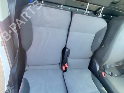 Used Right front seat Right front seat 37750062 37750062