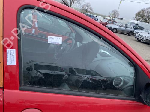 Front right door window CITROËN C1 (PM_, PN_) 1.4 HDi | BP21097764C19