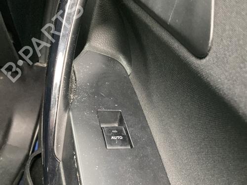 Used Right front window switch TOYOTA AURIS Estate (_E18_) 1.6 D4-D (WWE185_) (112 hp) 20220294