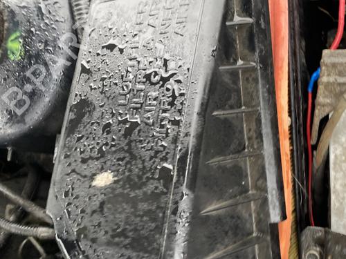 Used Air filter box Air filter box FORD MONDEO I (GBP) 1.8 TD (88 hp) 30851771 30851771