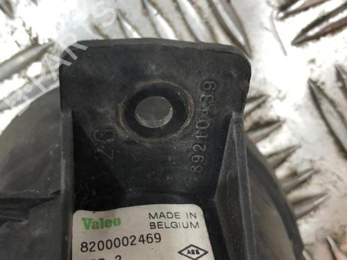 Used Left front fog light Left front fog light 22110185 22110185