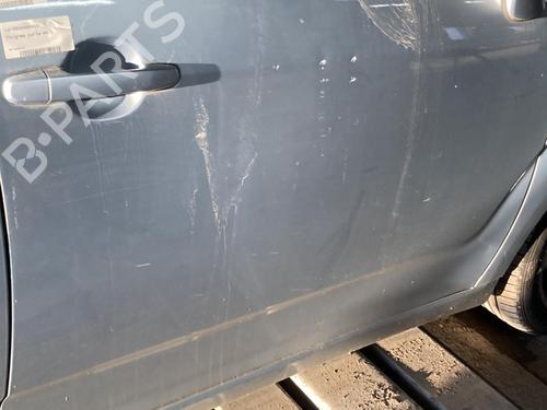 Used Right front door TOYOTA COROLLA Verso (ZER_, ZZE12_, R1_) 2.2 D-4D (AUR10_, AUR10R) (177 hp) 22116099