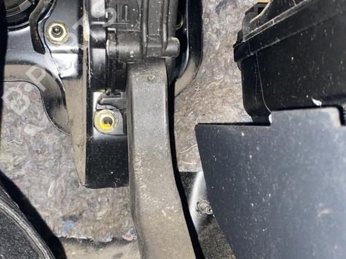 Pedal Pedal SEAT IBIZA III (6L1) 1.2 (64 hp) 33959459 33959459