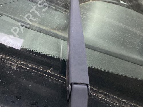 Front windshield wiper arm PEUGEOT 208 I (CA_, CC_) 1.2 VTI 82 | BP23785829C143 