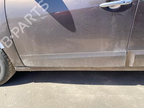 door-moulding-trim-renault-scenic-iii-jz01_-2008-2009-2010-2011-2012-2013-2014-2015-2016-34380386 main image