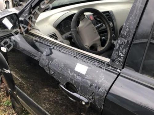 Used Left front door HYUNDAI TUCSON (JM) 2.0 (141 hp) 22118405