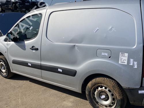 Used AdBlue tank AdBlue tank CITROËN BERLINGO Box Body/MPV (B9) 1.6 BlueHDi 100 (99 hp) 32720870 32720870