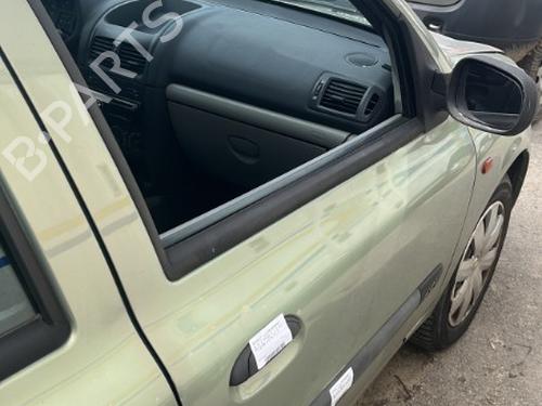 Used Right front door RENAULT CLIO II (BB_, CB_) [1998-2016]  22122347