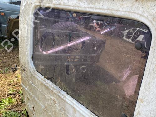 Used Rear right quarter glass Rear right quarter glass SUZUKI SAMURAI Closed Off-Road Vehicle (SJ_) 1.9 TD All-wheel Drive (SJ419TD) (63 hp) 33553962 33553962