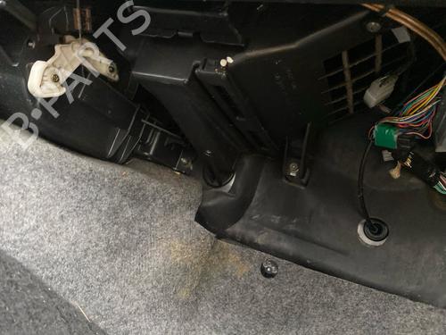 Used Heater matrix box Heater matrix box SUZUKI JIMNY Closed Off-Road Vehicle (SN) 1.3 16V 4WD (SN413, JB33) (80 hp) 39982586 39982586