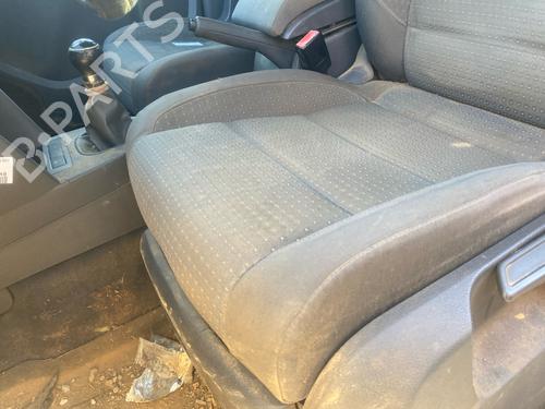 Used Left front seat Left front seat VW TOURAN (1T1, 1T2) 1.9 TDI (105 hp) 39426493 39426493