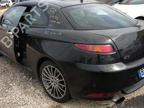 Rear left quarter glass ALFA ROMEO GT (937_) 1.9 JTD (937CXN1B) | BP26618077C93 