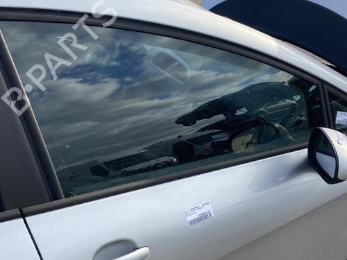 Front right door window SEAT LEON (1P1) 1.9 TDI | BP29635815C19 