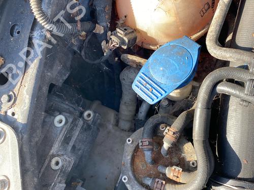 windscreen-washer-tank-vw-touran-1t1-1t2-2003-2004-2005-2006-2007-2008-2009-2010-2011-34334560 main image