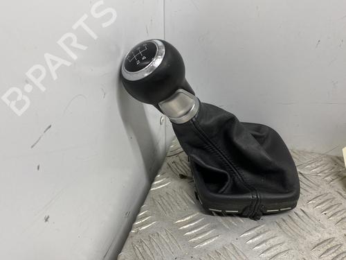 Used Gear lever AUDI A1 (8X1, 8XK) 1.6 TDI (105 hp) 30445099