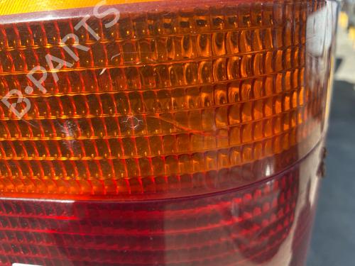 Used Right taillight Right taillight 37527200 37527200