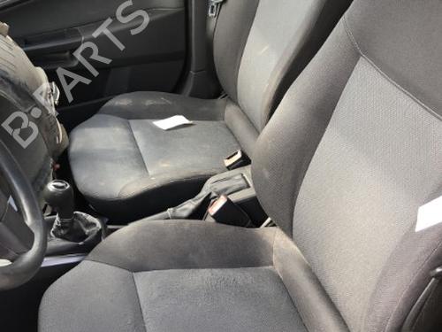 Used Left front seat Left front seat 22125341 22125341