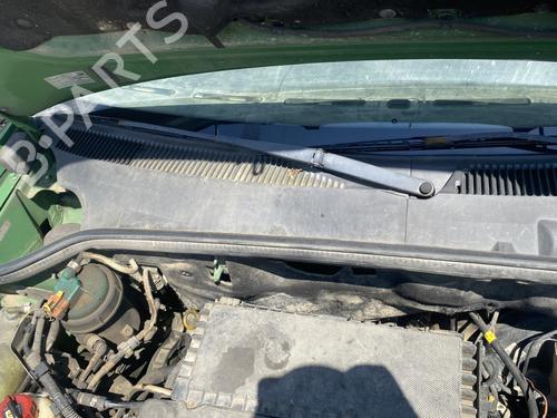 Used Scuttle panel Scuttle panel FIAT DOBLO Box Body/MPV (223_) 1.3 D Multijet (75 hp) 25484036 25484036