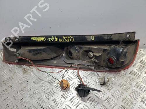 Used Right taillight FORD FIESTA V (JH_, JD_) 1.4 TDCi (68 hp) 22116460