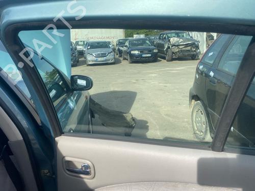 rear-right-door-window-nissan-almera-ii-hatchback-n16-2000-37683663 main image