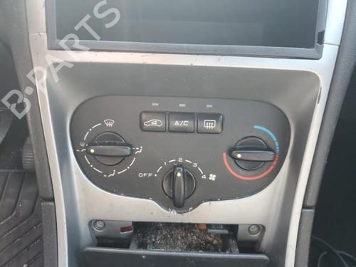 AC-Styringsenhed/Manøvreenhed PEUGEOT 307 (3A/C) 2.0 HDi 90 (90 hp) 22120398