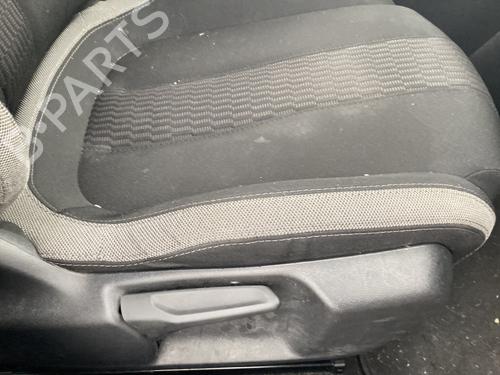 Used Right front seat Right front seat PEUGEOT 308 II (LB_, LP_, LW_, LH_, L3_) 1.6 BlueHDi 120 (120 hp) 32002906 32002906