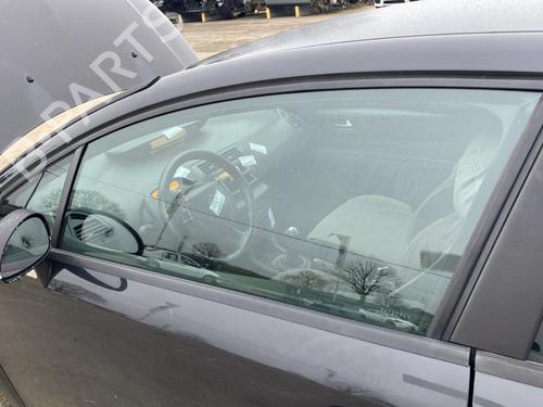 front-left-door-window-citroen-c4-coupe-la_-2004-2005-2006-2007-2008-2009-2010-2011-2012-2013-31071382 main image