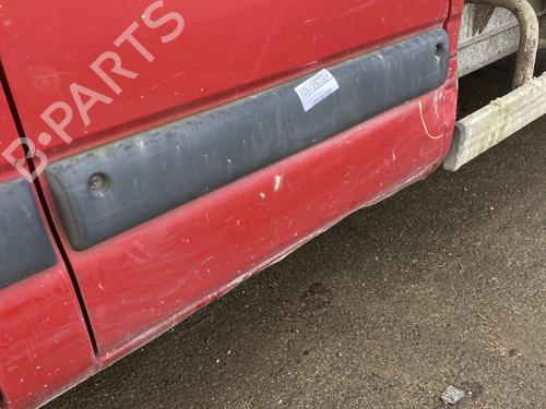 Dør venstre bagtil Dør venstre bagtil RENAULT MASTER II Platform/Chassis (ED/HD/UD) 2.5 dCi 120 (ED0M, ED0U, ED0W, ED4M, ED8M, ED8W, HD0M,... (115 hp) 23955302 23955302