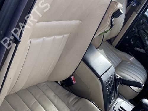 Used Right front seat Right front seat LAND ROVER RANGE ROVER II (P38A) 2.5 D 4x4 (136 hp) 29852144 29852144