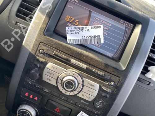 Radio NISSAN X-TRAIL II (T31) 2.0 dCi 4x4 | BP30821303E6