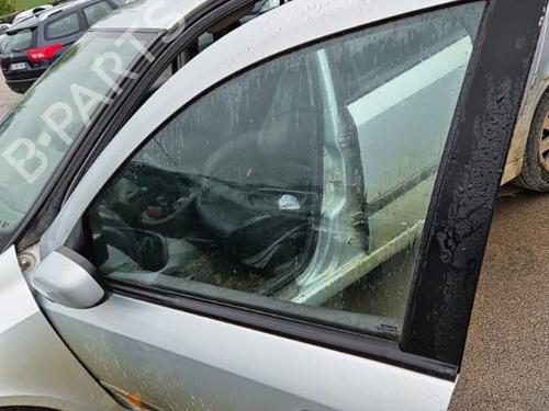 Used Front left door window RENAULT LAGUNA II Grandtour (KG0/1_) 2.2 dCi (KG0F) (150 hp) 22120666