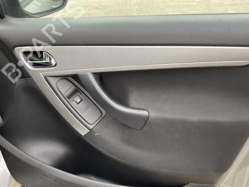 Høyre frontpanel CITROËN C4 Picasso I MPV (UD_) 1.6 HDi | BP29330308C59 