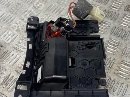 ashtray-audi-a4-b8-8k2-2007-2008-2009-2010-2011-2012-2013-2014-2015-2016-2017-27213281 main image