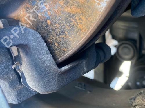 Used Right front brake caliper Right front brake caliper 37249160 37249160