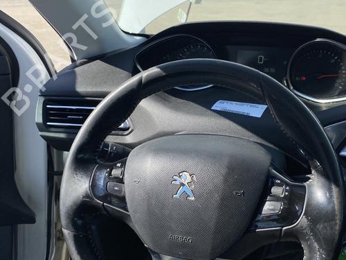 Used Steering wheel PEUGEOT 308 SW II (LC_, LJ_, LR_, LX_, L4_) 1.6 BlueHDi 100 (99 hp) 24822851
